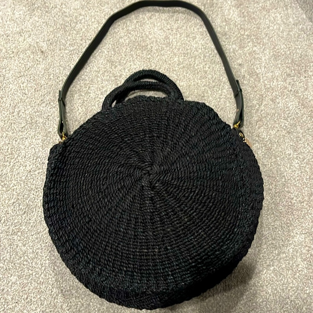 Clare V. Alice Moyen in Black